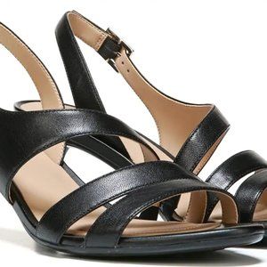 NATURALIZER Black Taimi Heel size 7.5 NEW